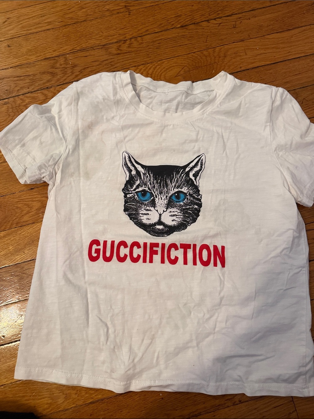 Cat Graphic T-Shirt in White and Red